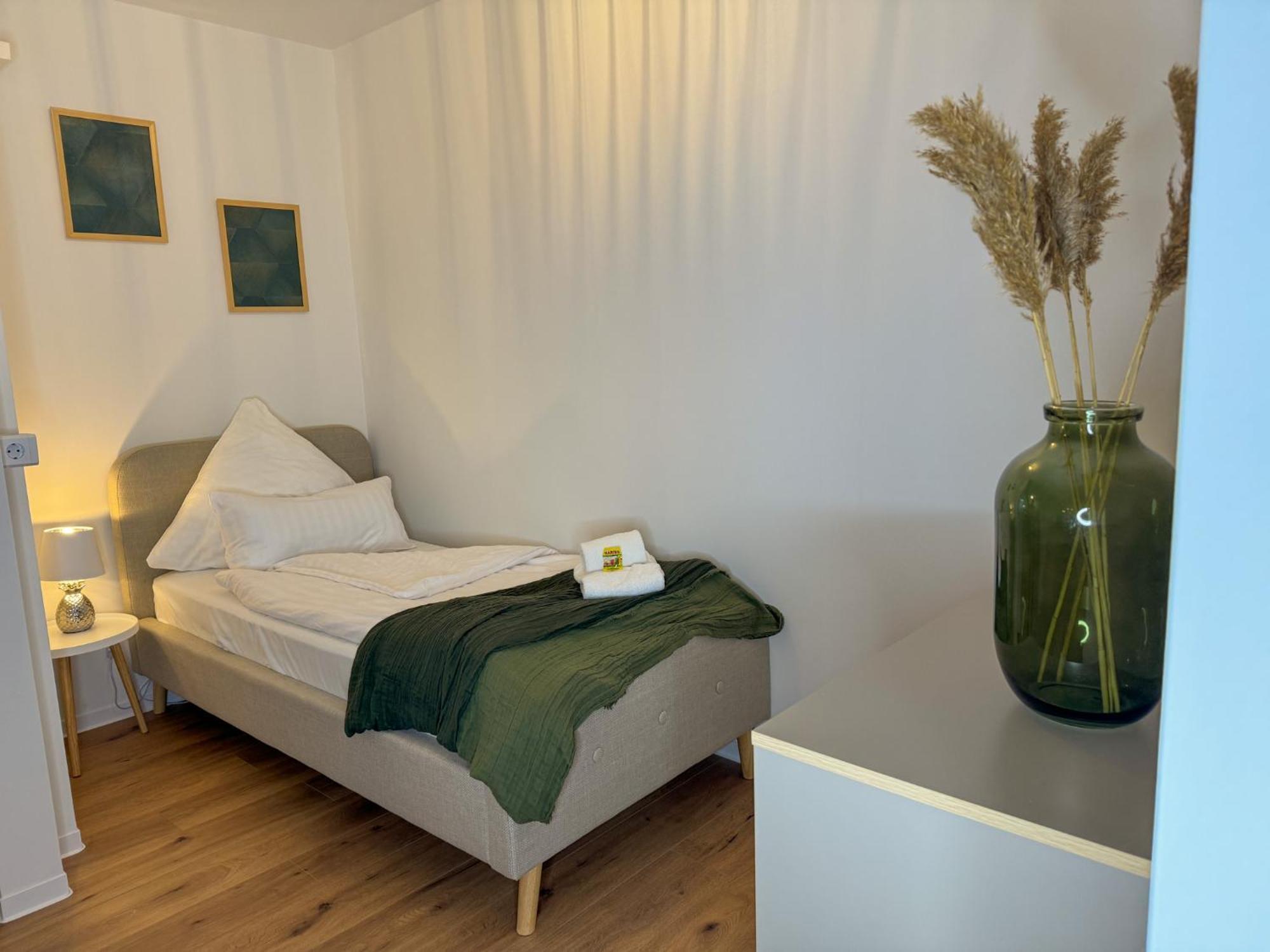 Home Inn Apartments - 203 มินเดิน ภายนอก รูปภาพ