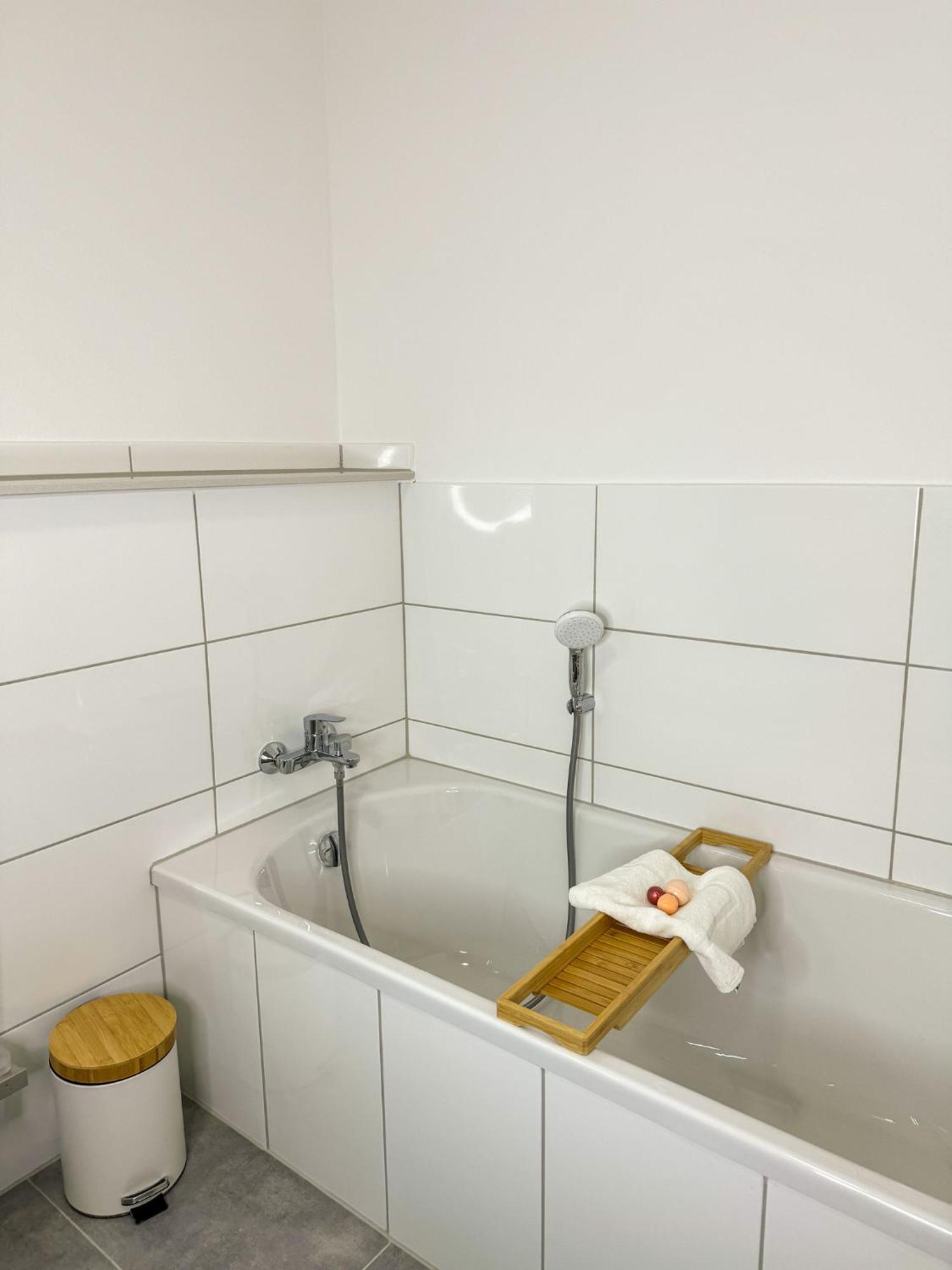 Home Inn Apartments - 203 มินเดิน ภายนอก รูปภาพ