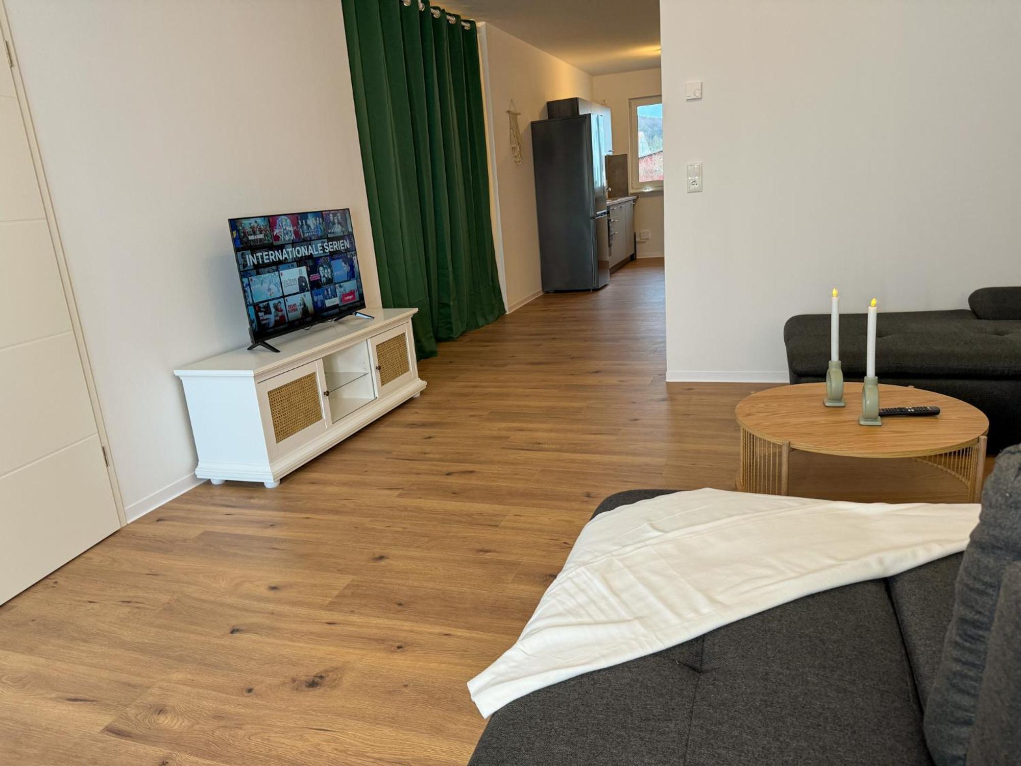 Home Inn Apartments - 203 มินเดิน ภายนอก รูปภาพ