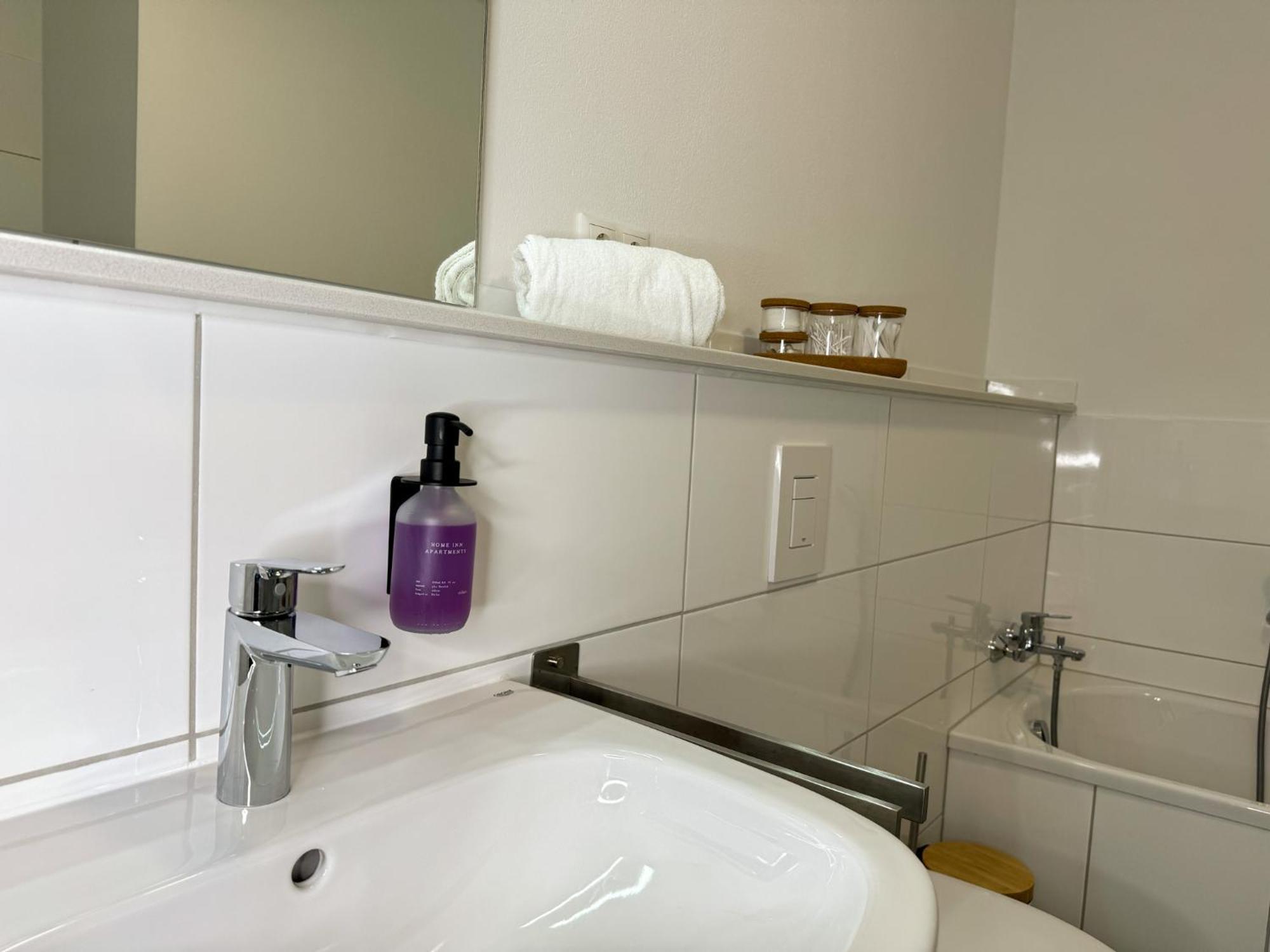 Home Inn Apartments - 203 มินเดิน ภายนอก รูปภาพ